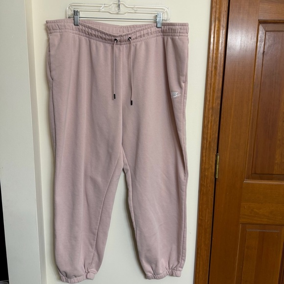Nike Pants - Nike Blush Pink Sweatpants